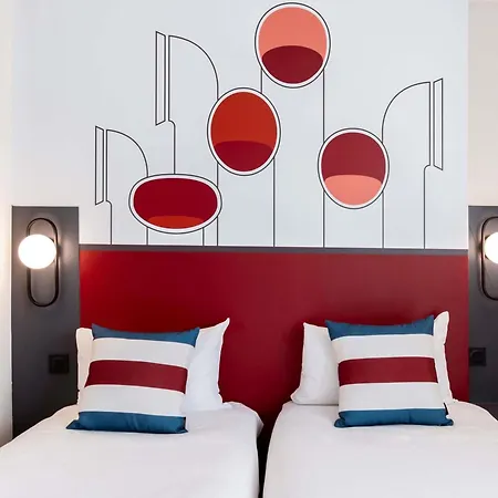 Ibis Styles Centre Cathedrale מלון 3*