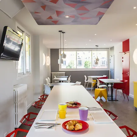 Ibis Styles Centre Cathedrale Отель 3*