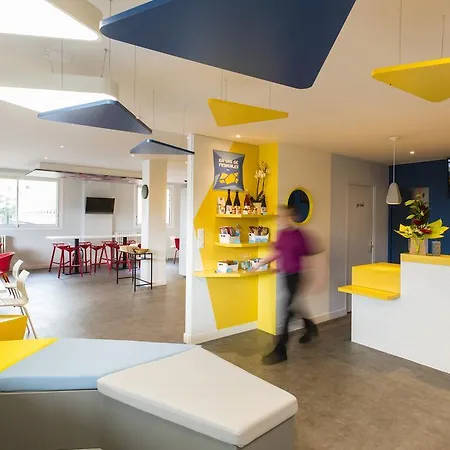 Ibis Styles Centre Cathédrale Hotel 3*