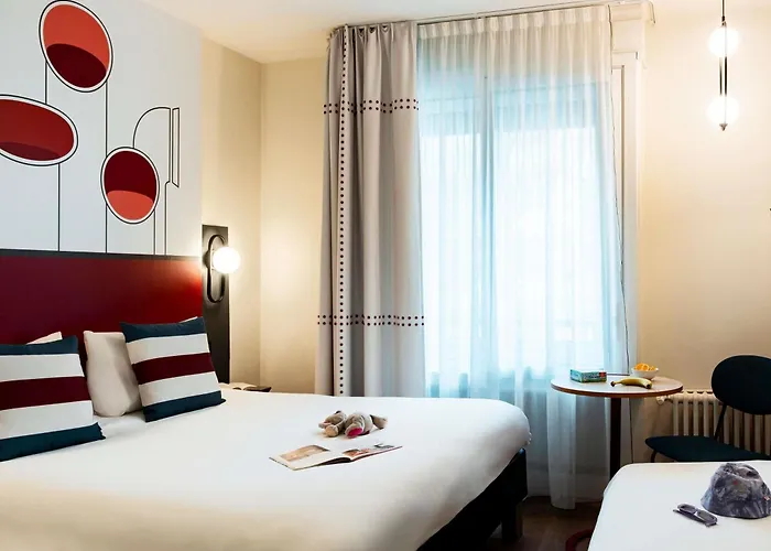 מלון Ibis Styles Centre Cathedrale 3*