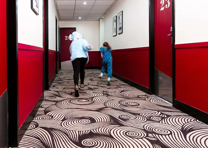 Ibis Styles Centre Cathedrale מלון 3*