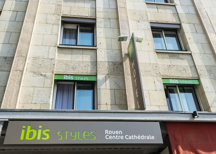 Ibis Styles Centre Cathedrale 3*